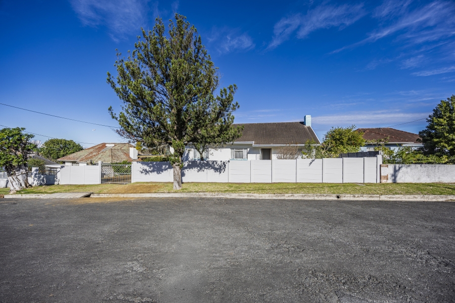 3 Bedroom Property for Sale in Cambridge Eastern Cape